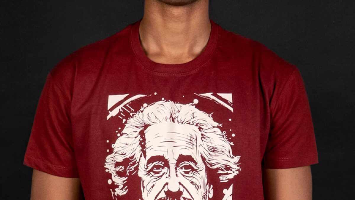 Albert Einstein T-shirt - Stance on Socialism | ALLRIOT