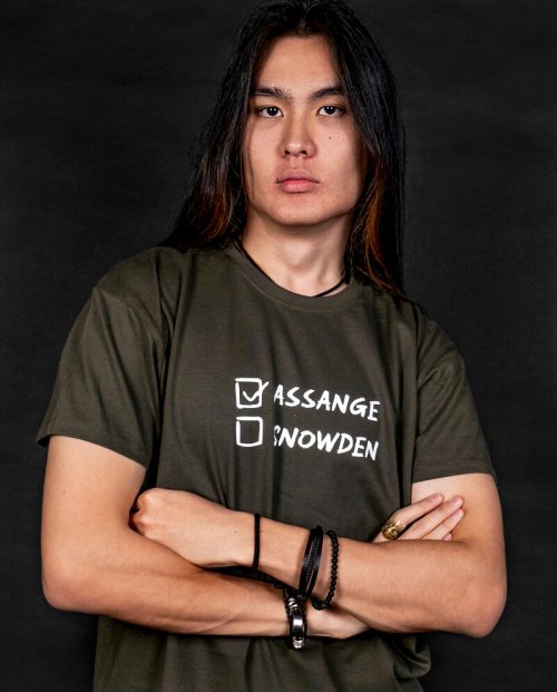 Pardon Edward Snowden T-shirt